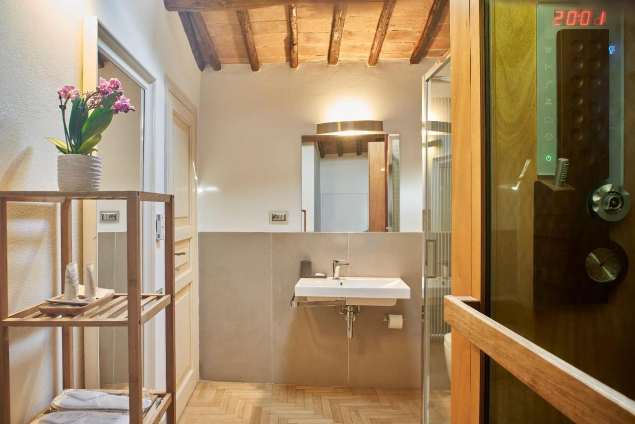 B&B Le Logge Luxury Rooms Сиена Екстериор снимка