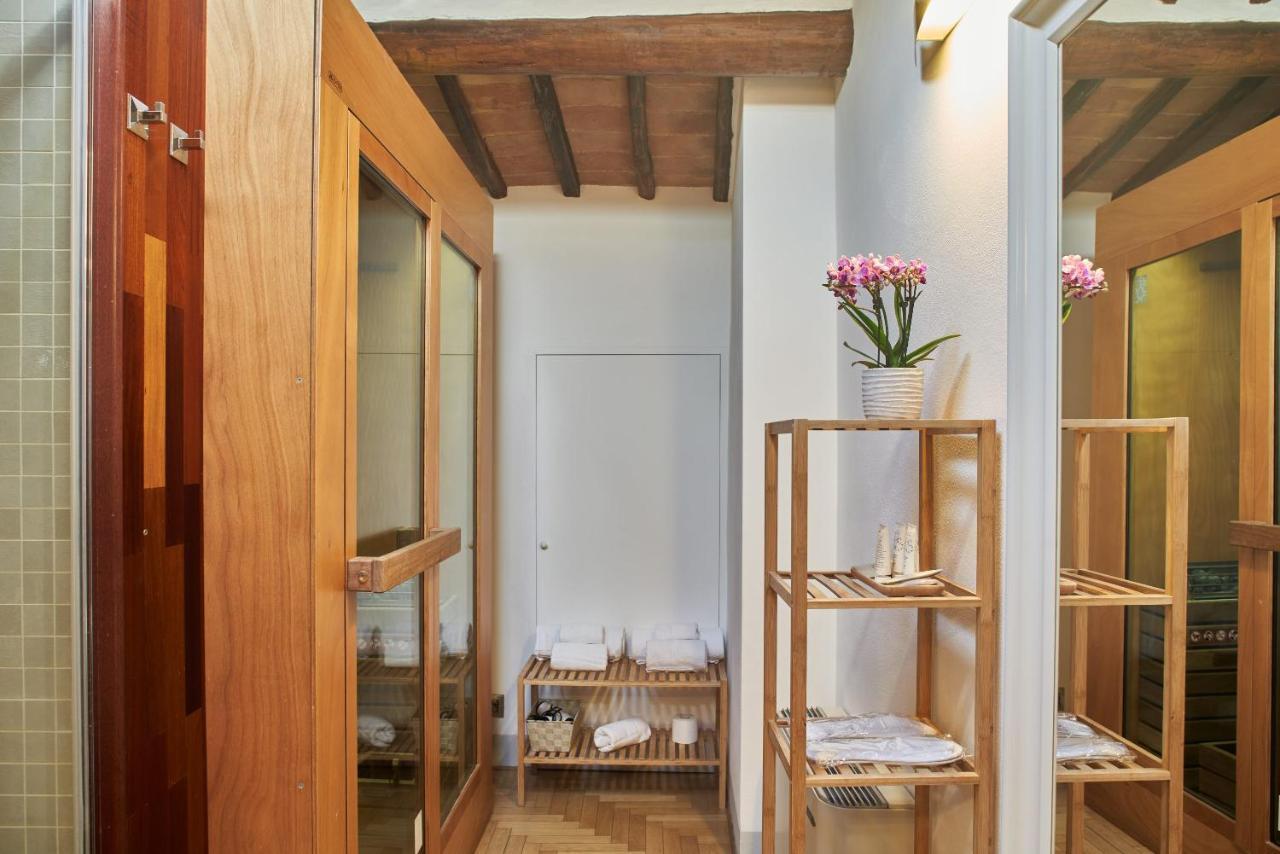 B&B Le Logge Luxury Rooms Сиена Екстериор снимка